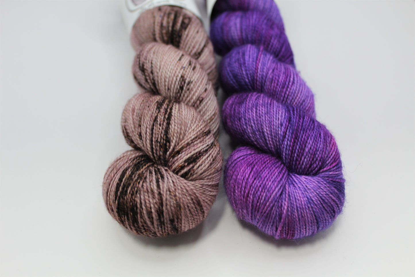 Stephen West's Contrast Blast Sock-along Kit #1