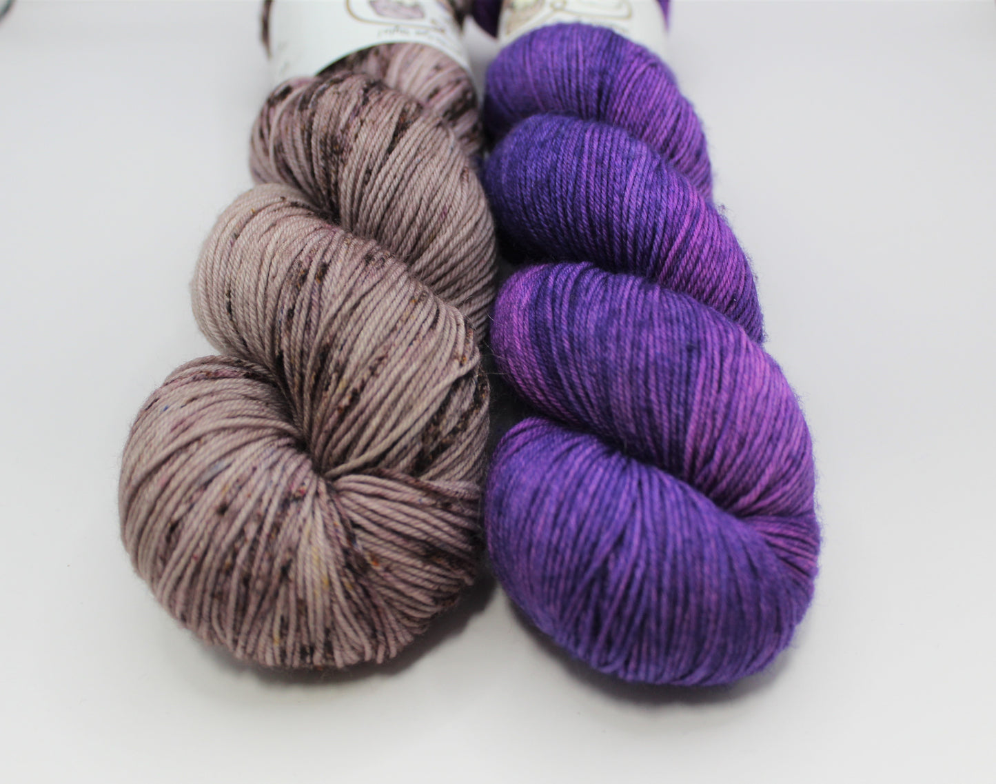 Stephen West's Contrast Blast Sock-along Kit #1
