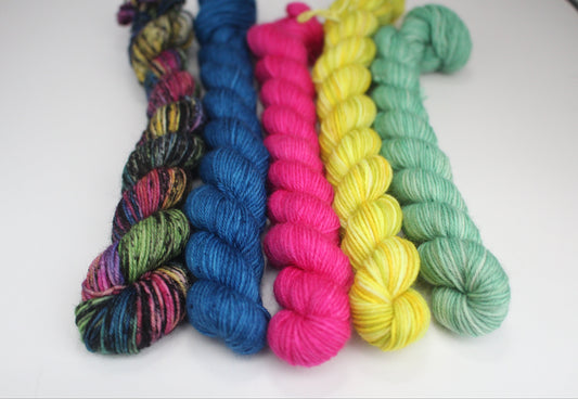 Stephen West's Delectable Collectible Sock-Along Kit #8